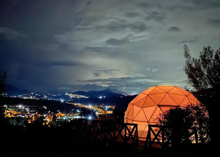 Domo Roca Glamping Suesca